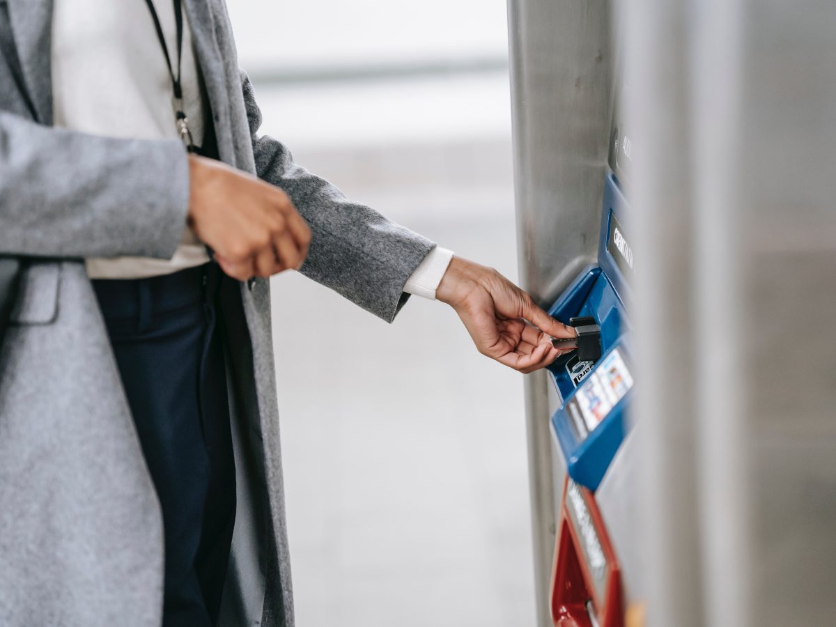 Are faceless banks the future of business banking? Survey finds almost half (44%) of UK businesses have made the switch in the past 12 months
