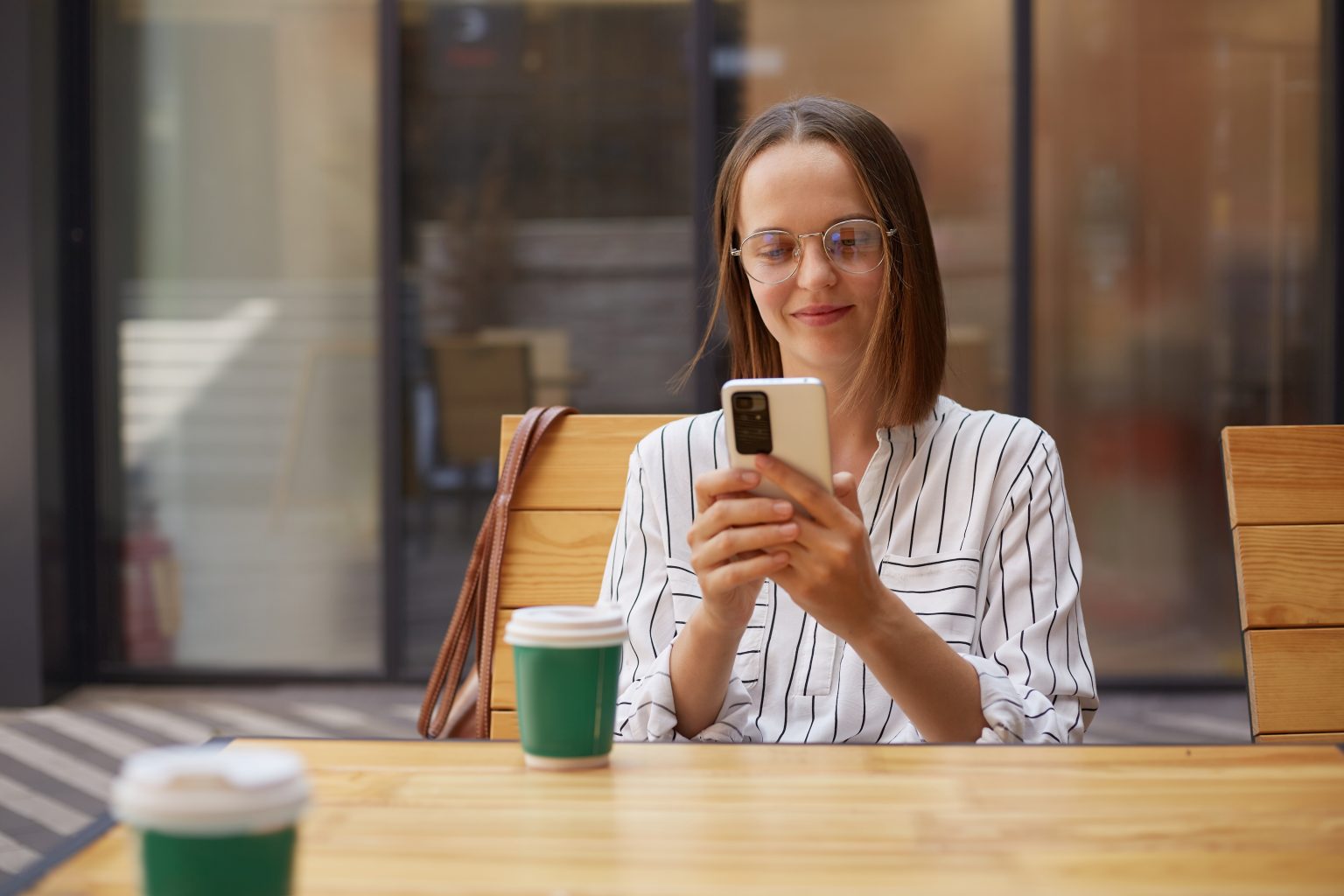 Insights into Social Media Viewers: Privacy Tools and Settings