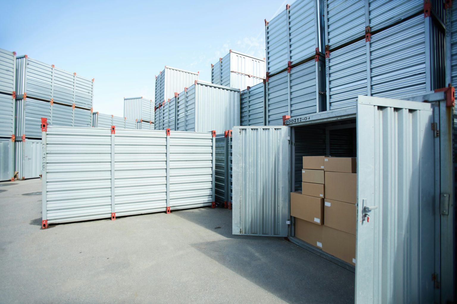 Top ten tips for choosing the right self-storage unit size storage