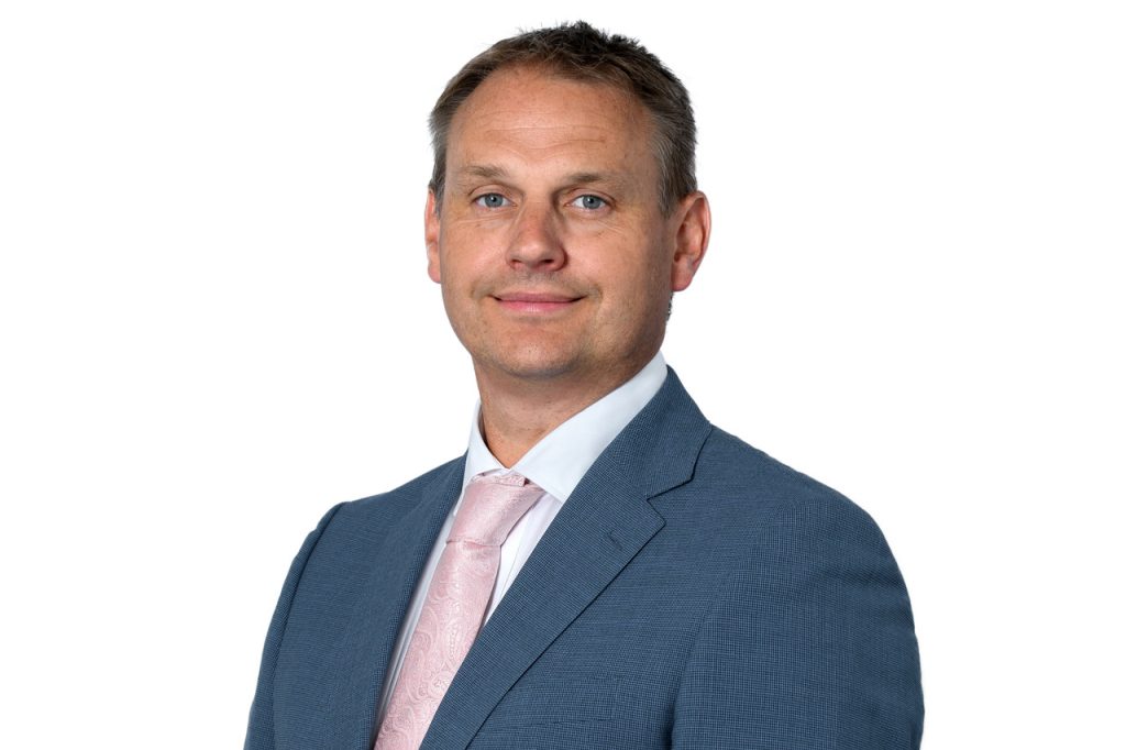 Chetwood Bank Surpasses £4 Billion in Customer Deposits Chetwood Bank Reports Rapid Growth with £4bn in Deposits