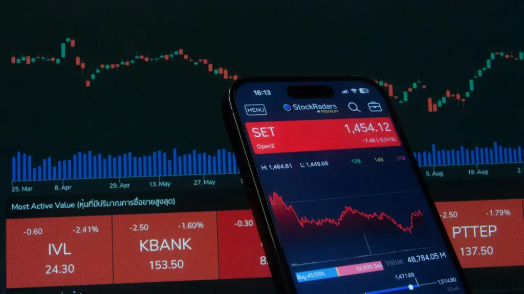 How Revolut Lithuania Cross-Border Clients Grew 5,000-Fold in Two Years Revolut Lithuania cross-border clients