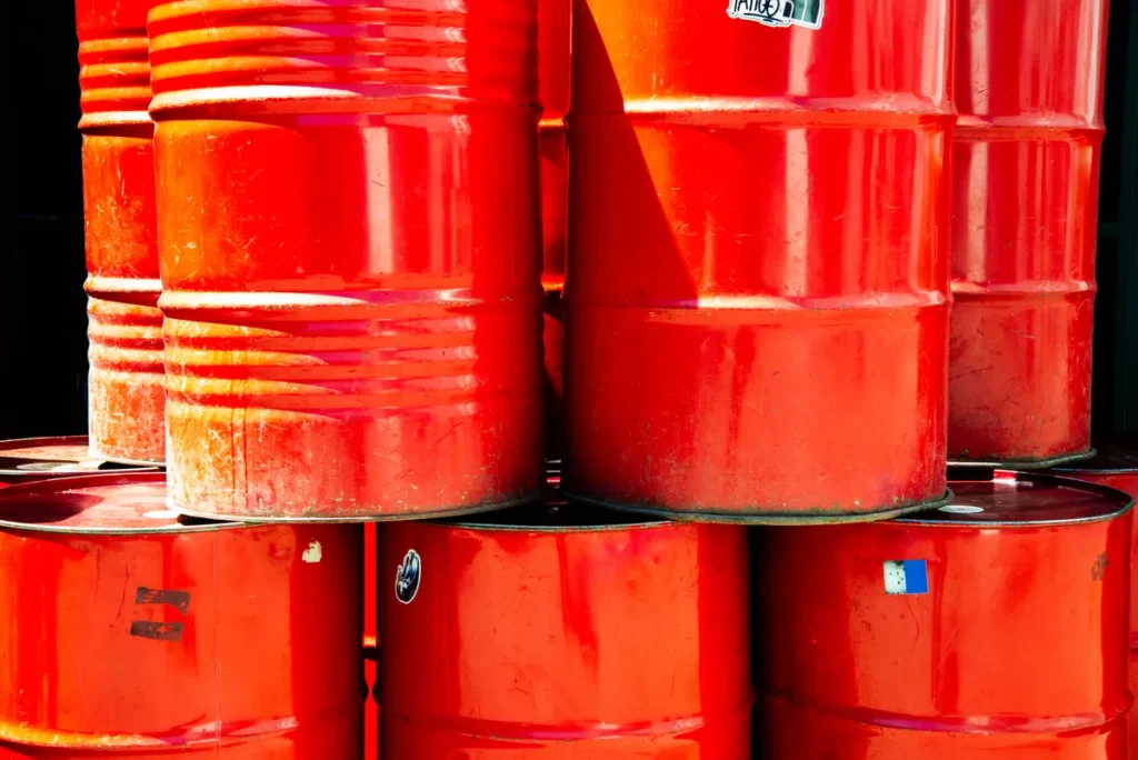 retail oil trading surge